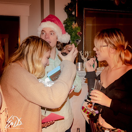 2019-Christmas-Eve-067.jpg