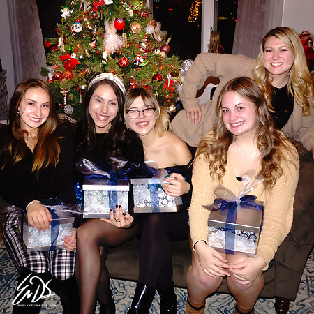 2019-Christmas-Eve-101.jpg